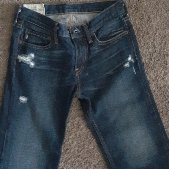 NWOT Abercrombie Kids Jeans - Picture 3 of 4